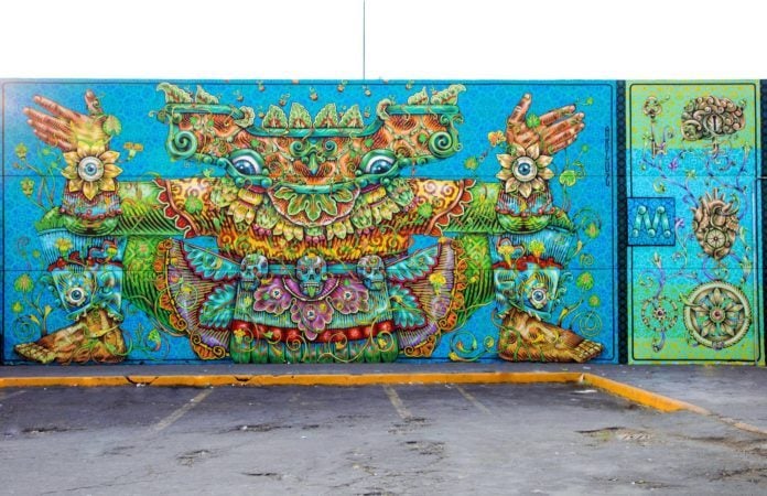 Gonzalo Areúz has painted a depiction of a spirit called Tlalli in this street art mural in Mexico